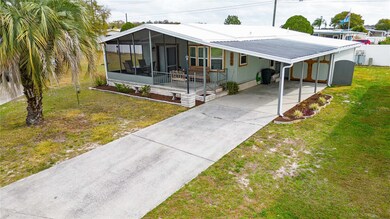 5554 Regal Way, Zephyrhills, FL 33541 - photo 4