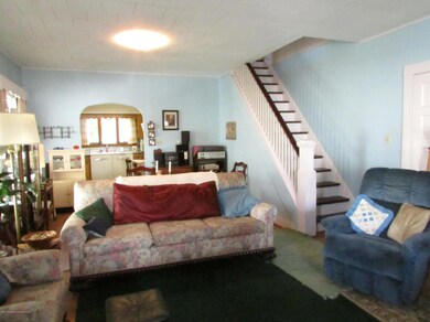 838 Wheeler Ave, Scranton, PA 18510 - photo 5