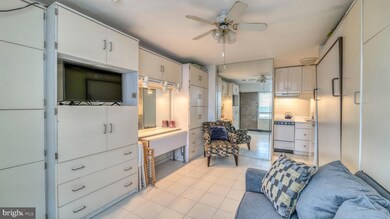 108 S Montpelier Ave unit 305, Atlantic City, NJ 08401 - photo 7