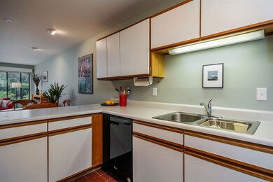 100 W Canal St unit 14, Winooski, VT 05404 - photo 2