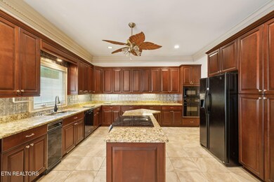 98-web-or-mls-15 Rivers Run Way Oak Ridg