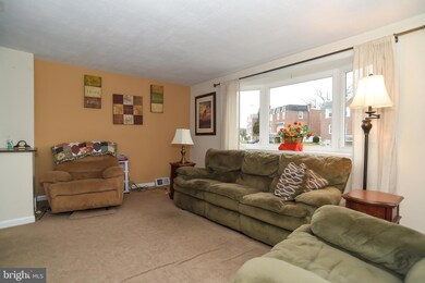 130 Hickory Hill Rd, Philadelphia, PA 19154 - photo 4