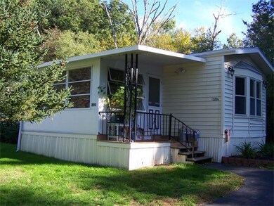 305 Turnpike St unit 220, South Easton, MA 02375 - photo 2