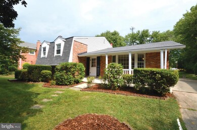 12029 Coldstream Dr, Potomac, MD 20854 - photo 2
