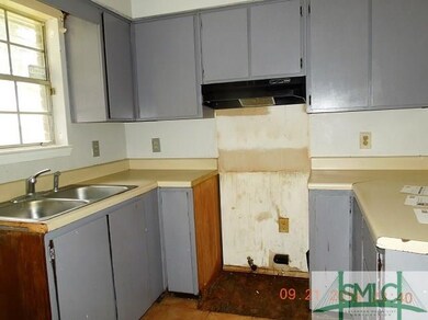 Kitchen cabinets - Add Appliances of your choice.