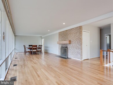 2321 Kimbro St, Alexandria, VA 22307 - photo 3