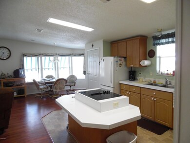 444 Barefoot Blvd, Sebastian, FL 32976 - photo 2