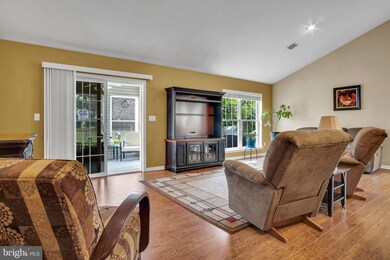 38 Keswick Dr, Mechanicsburg, PA 17050 - photo 4