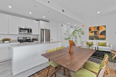 655 W Willis St unit 304, Detroit, MI 48201 - photo 7