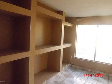 3057 N 87th Dr, Phoenix, AZ 85037 - photo 6