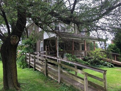 1054 Beaver Ave, Midland, PA 15059 - photo 4