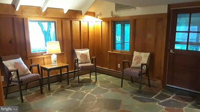 2319 Walnut Ln, Wilmington, DE 19810 - photo 2