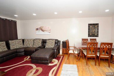 138C 68th St, Guttenberg, NJ 07093 - photo 3
