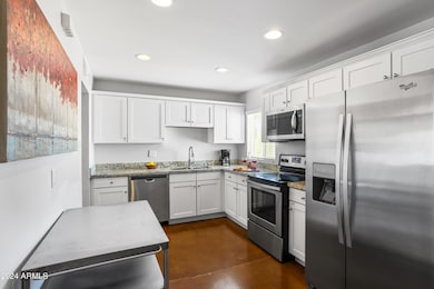 7702 E Verde Ln, Scottsdale, AZ 85251 - photo 7