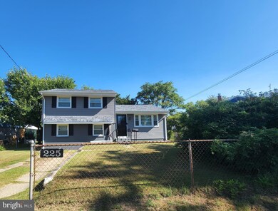 225 Aman Ave, Clementon, NJ 08021 - photo 2