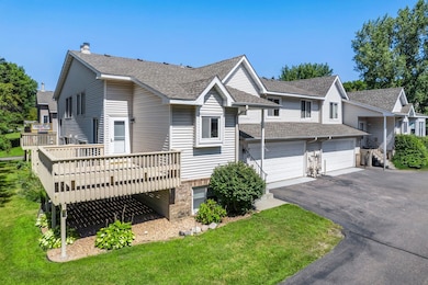 9184 Upland Ln N, Maple Grove, MN 55369 - photo 3