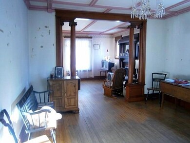 1st floor living area