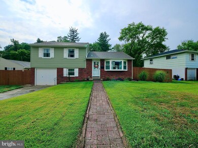 1057 Georgetown Rd, Swarthmore, PA 19081 - photo 2