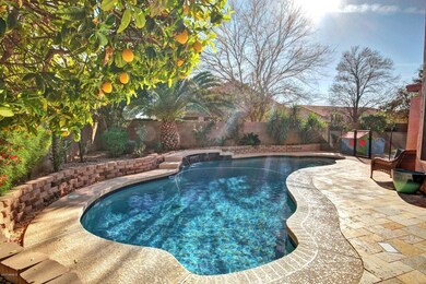 3 private pool & bar