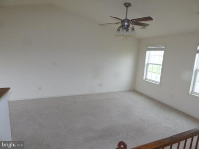 15339 Camden Dr, Greencastle, PA 17225 - photo 5