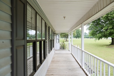 31 Community Rd, Lawrenceburg, TN 38464 - photo 2