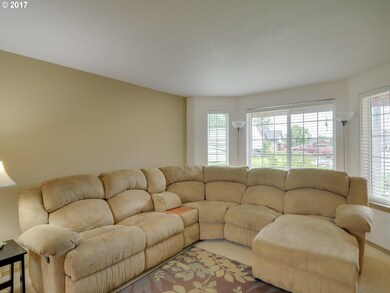 214 Hauser Ct, Molalla, OR 97038 - photo 3