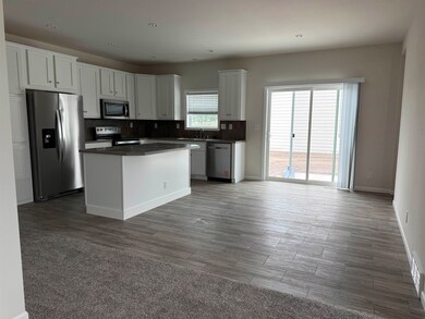 1206 W 15th St, North Platte, NE 69101 - photo 4