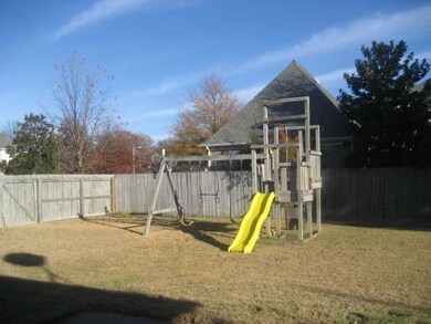 Plenty of room for the kids to play!