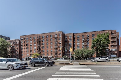 102-30 Queens Blvd unit 6, Forest Hills, NY 11375 - photo 2