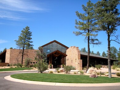 Clubhouse 005