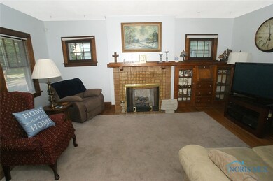 Built in glass cabinet w/secretary