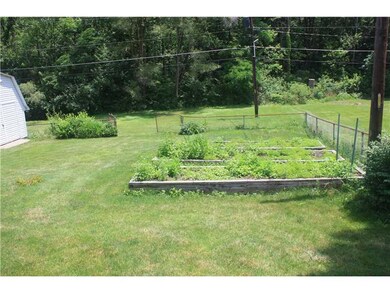 741 S 4th Ave, Beech Grove, IN 46107 - photo 4