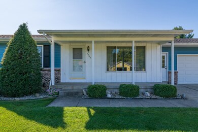 7504 Sunview-2