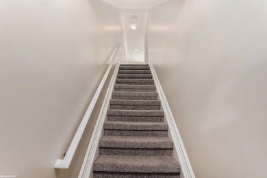 18530 E 14 Mile Rd unit 4, Fraser, MI 48026 - photo 3