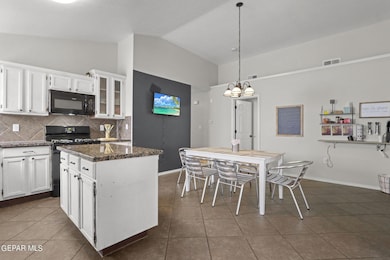 14304 Desert Point Dr, El Paso, TX 79928 - photo 7