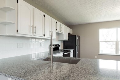 156 Derrer Rd, Columbus, OH 43204 - photo 6