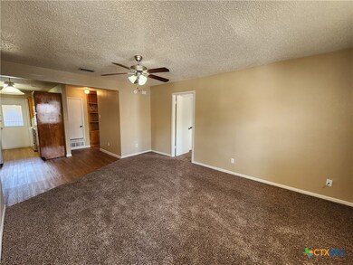 1424 Martin Luther King Junior Dr, Copperas Cove, TX 76522 - photo 3