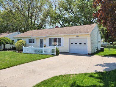 Front patio area, one car attached garage w/pull d