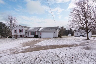 001-943 Button Rd Okemos -Medium
