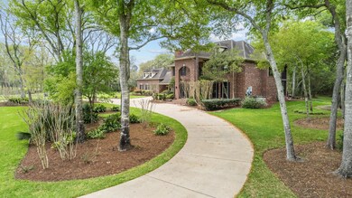 608 Oak Dr, Friendswood, TX 77546 - photo 3