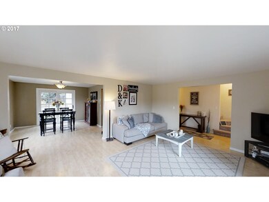 Living Room/Dining Room
