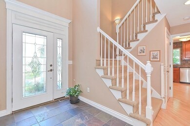 15 Holbrook Ln, Uxbridge, MA 01569 - photo 2