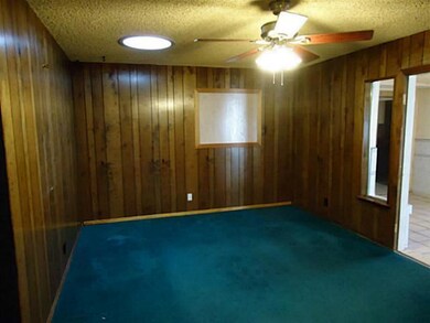 8129 Lomita Dr, El Paso, TX 79907 - photo 5