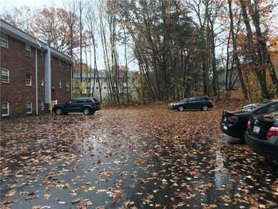 6 Stonehenge Dr, Greenville, RI 02828 - photo 3