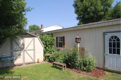 202 Mechanic St, Luray, VA 22835 - photo 4