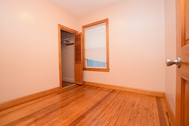 488 Quincy St unit 3, Dorchester, MA 02125 - photo 5