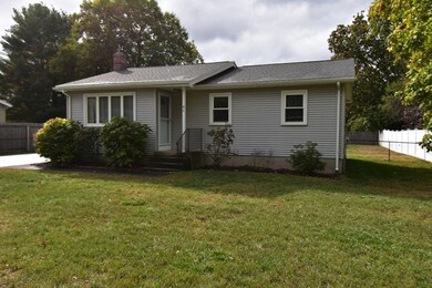 41 Peloquin Dr, Easthampton, MA 01027 - photo 4