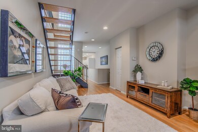 317 S Wolfe St, Baltimore, MD 21231 - photo 6