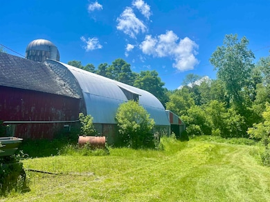 1115 Union Ln, Little Suamico, WI 54141 - photo 4