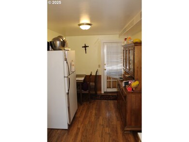 55735 Bingham Rd, Adams, OR 97810 - photo 6